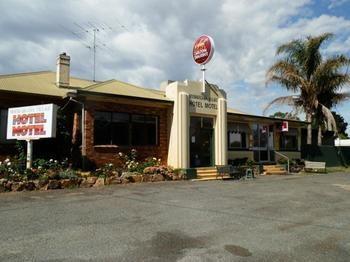 Woomargama Motel Exterior photo